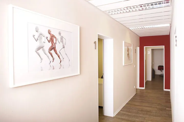 Pagalos und Kollegen — Wellness in Westend Süd, Frankfurt am Main
