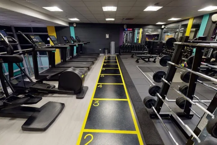 Retford Leisure Centre — Fitness Studio in Babworth, Retford