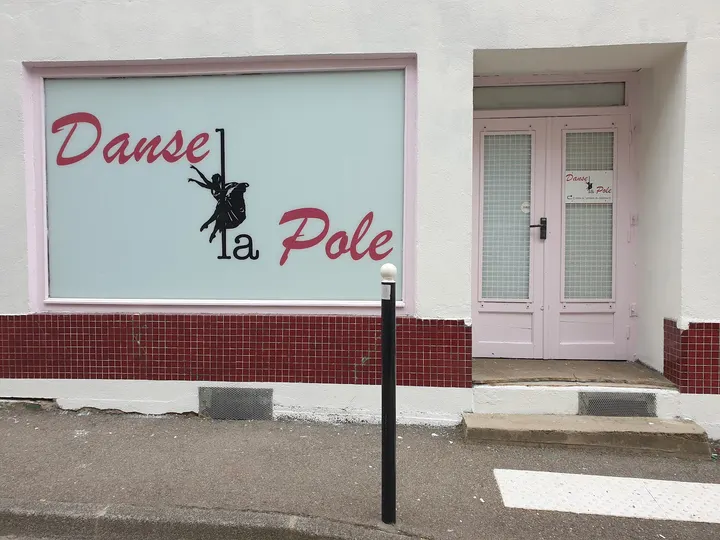 DANSE LA POLE — pole fitness-studio à Frécon, Roche-la-Molière — 2