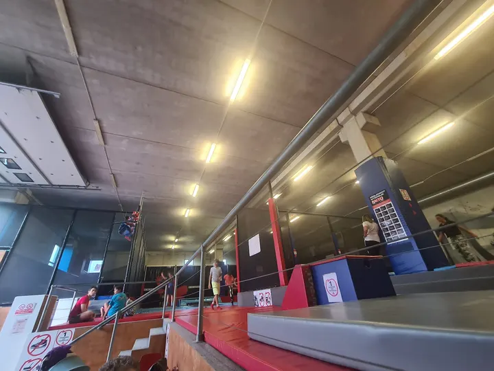 Salto Trampoline Arena — gymnastique-studio à Saint-Basile, Mougins — 2