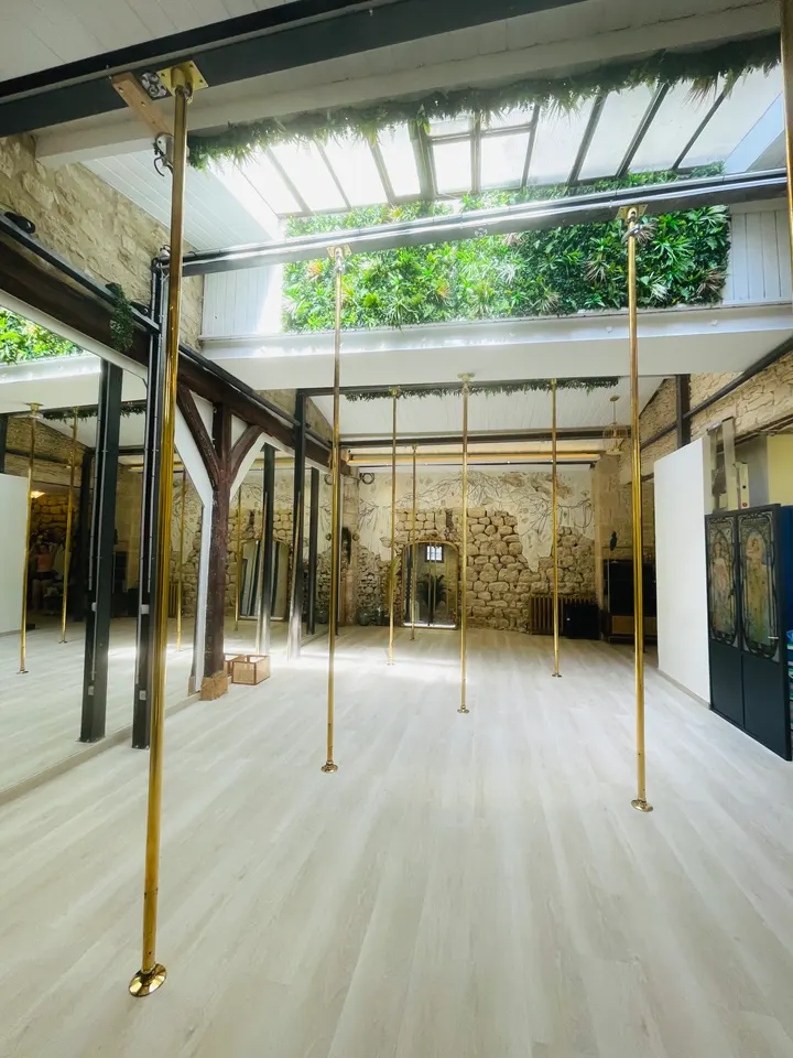 La Plume Air Club Paris 14e Arrondissement — Aérien à Paris 14e Arrondissement, Paris