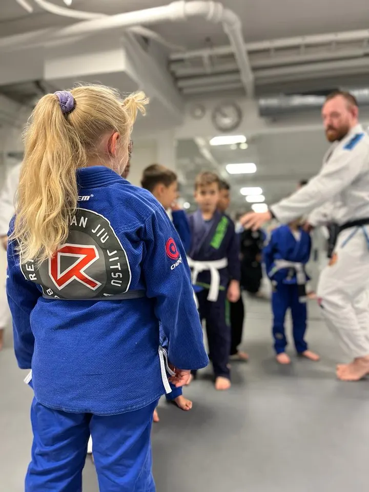 REI KAMPSPORT Taekwondo & Brasiliansk Jiu jitsu — martial arts-studio i Nackdala, Norsborg