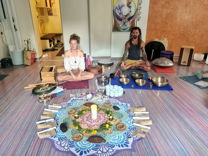 Kontrast Reich — yoga-studio in Meinersdorf, Burkhardtsdorf — 3