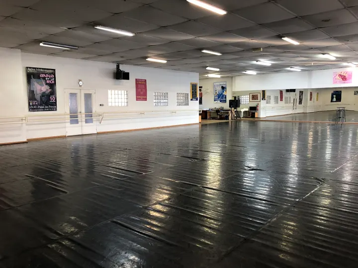 Académie Méditerranéenne de Danse — danse-studio à Marseille — 4