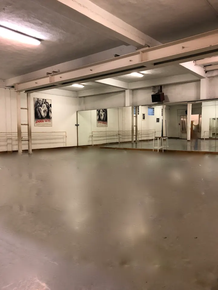 Académie Méditerranéenne de Danse — danse-studio à Marseille — 5