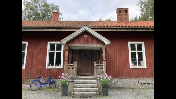 Oppråby gamla skola — meditation-studio i Häggsta, Västerås