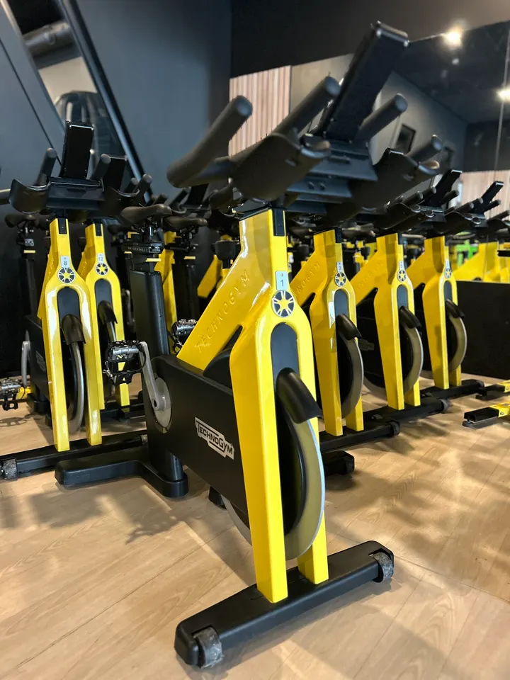 ISIFITNESS Pontarlier — salle de fitness-studio à Centre Ville, Pontarlier — 2