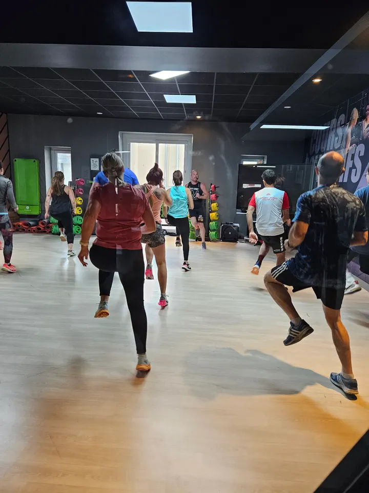 ISIFITNESS Pontarlier — salle de fitness-studio à Pontarlier — 4