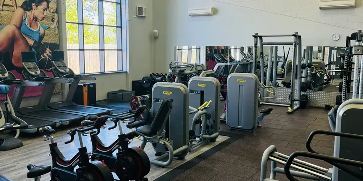 Arborfield Green Leisure Centre — Fitness Studio in Barkham, Reading