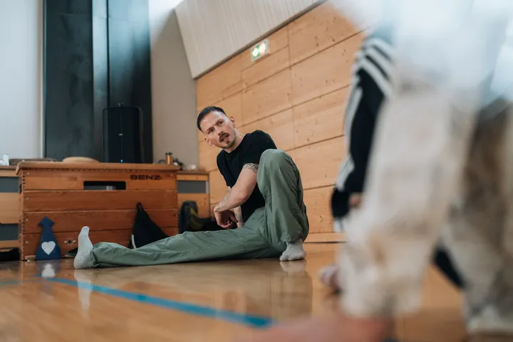 Groundmovement by Lukas Robitschko — tanz-studio in Bockenheim, Frankfurt am Main — 2