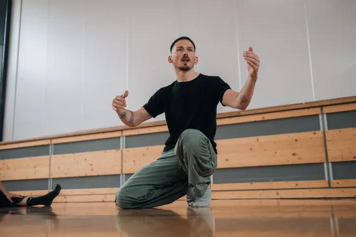 Groundmovement by Lukas Robitschko — tanz-studio in Frankfurt am Main — 3