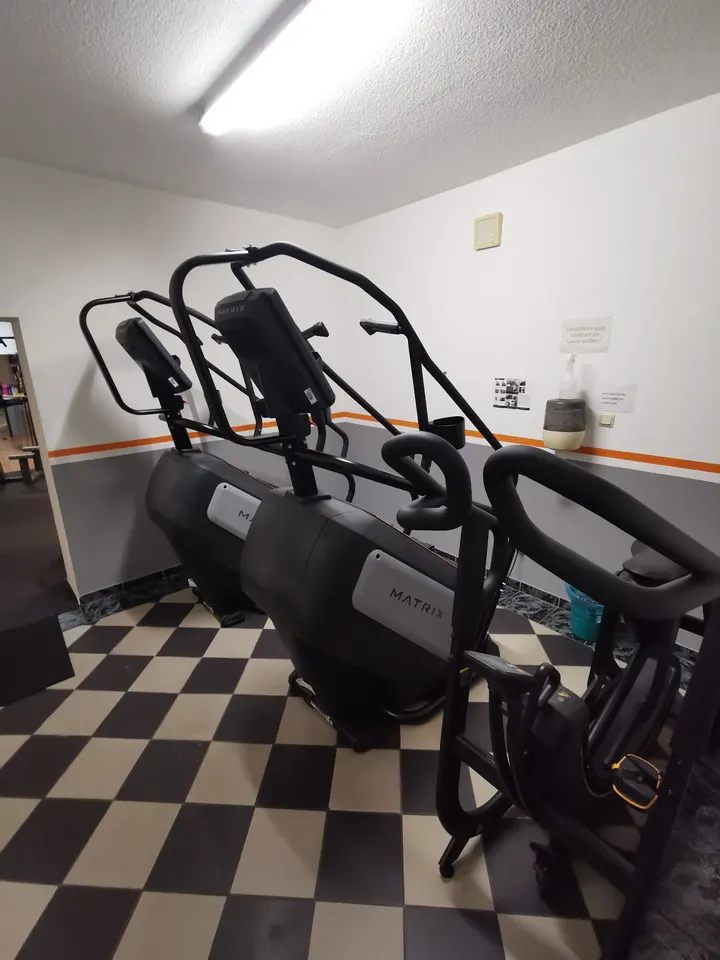 FitnessTreff Hämelerwald — fitnessstudio in Hämelerwald, Lehrte — 3
