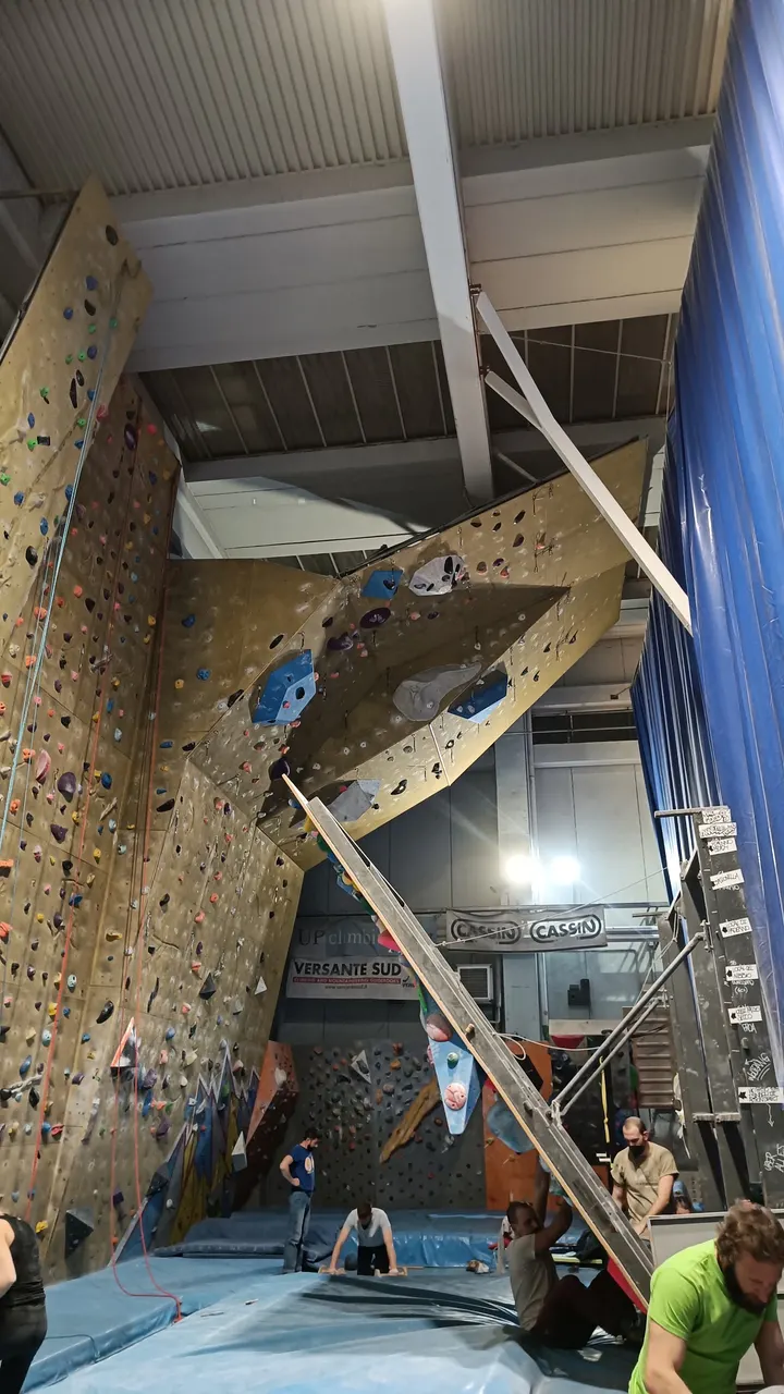 ASA Climbing | — arrampicata-studio a Monza — 4