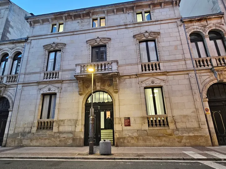Academia de Folklore - Musiketxea — baile-studio en Vitoria-Gasteiz — 3