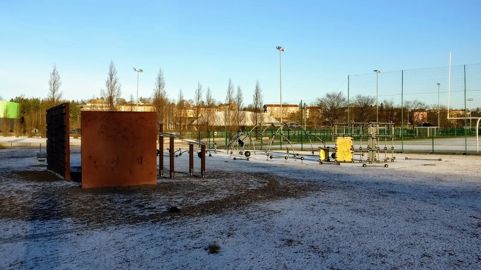 Pasilan parkourpuisto — calisthenics-studio – Helsinki — 3