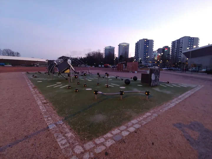 Pasilan parkourpuisto — Calisthenics – Pasila, Helsinki