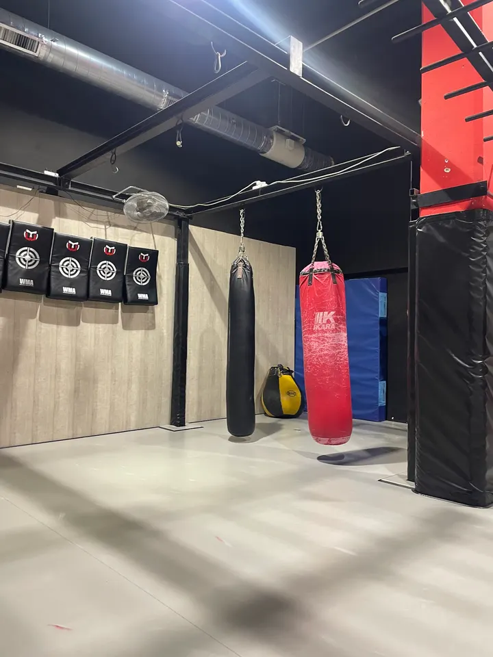 Warriors Barcelona Aragon — mma-studio en l'Eixample, Barcelona — 2