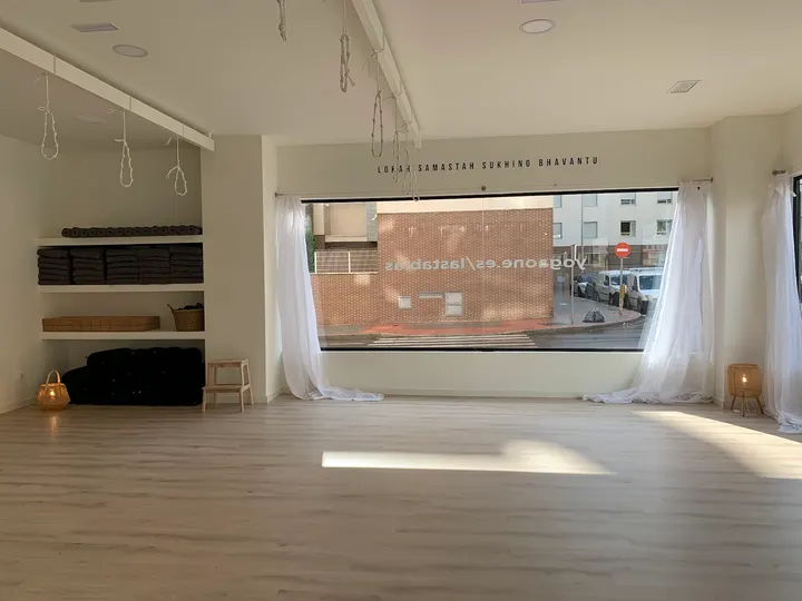 Yogaone Las Tablas — Yoga en Fuencarral, Madrid