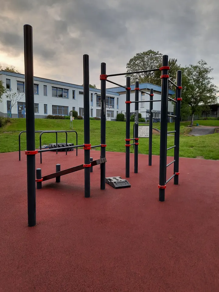 Calisthenics Park St. Hubertus — calisthenics-studio in Aachen — 3
