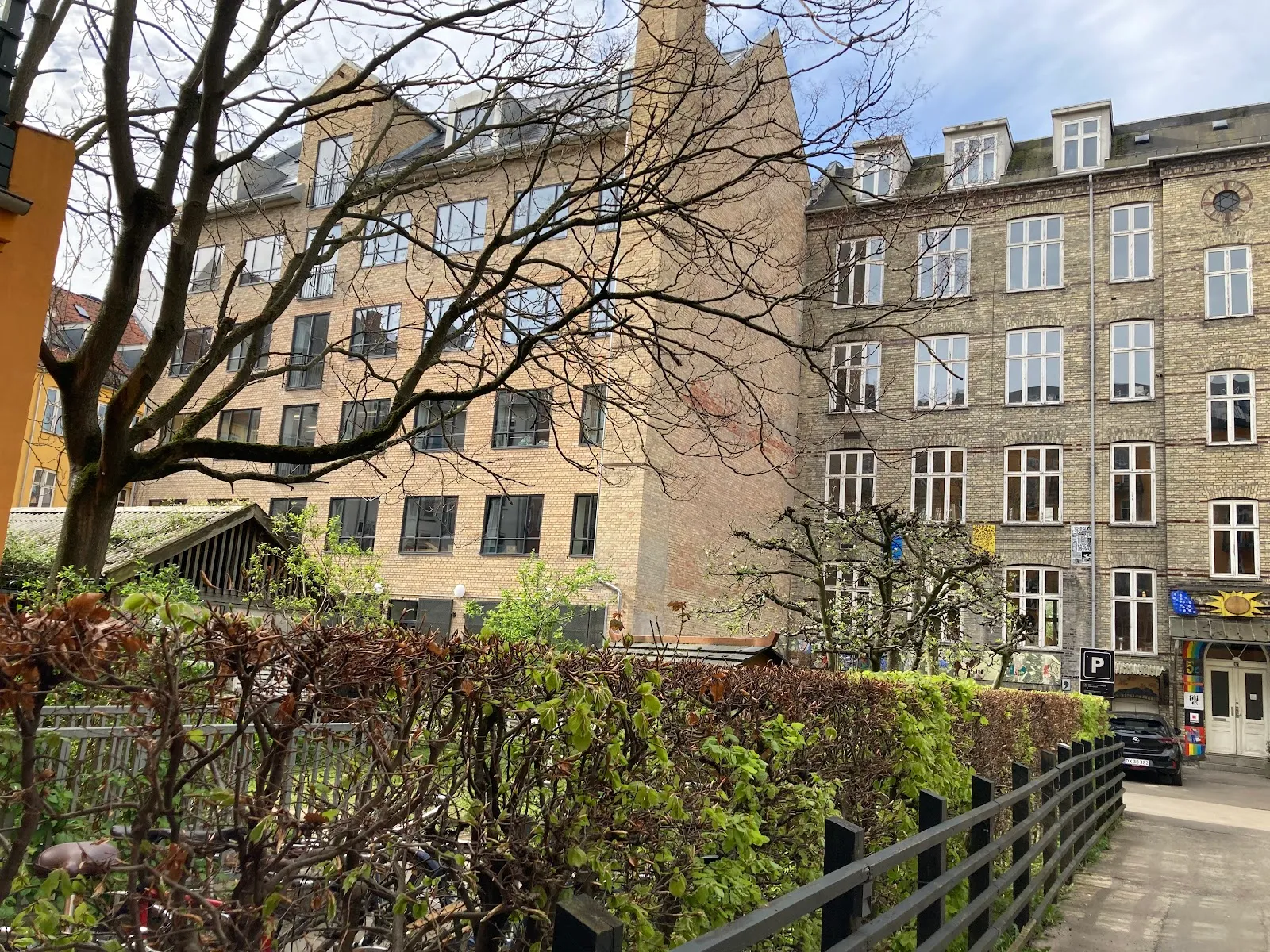 Jin Shin Jyutsu & Iyengar yoga — yoga-studio i Indre By, København Ø — 2