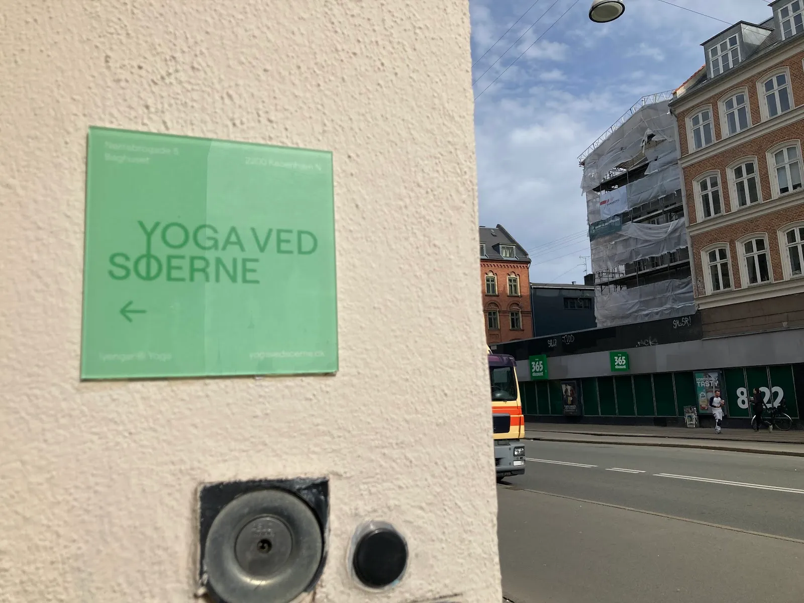 Jin Shin Jyutsu & Iyengar yoga — yoga-studio i Indre By, København Ø — 3