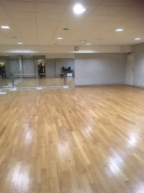 Cœur Tango — danse-studio à Issy-les-Moulineaux — 5