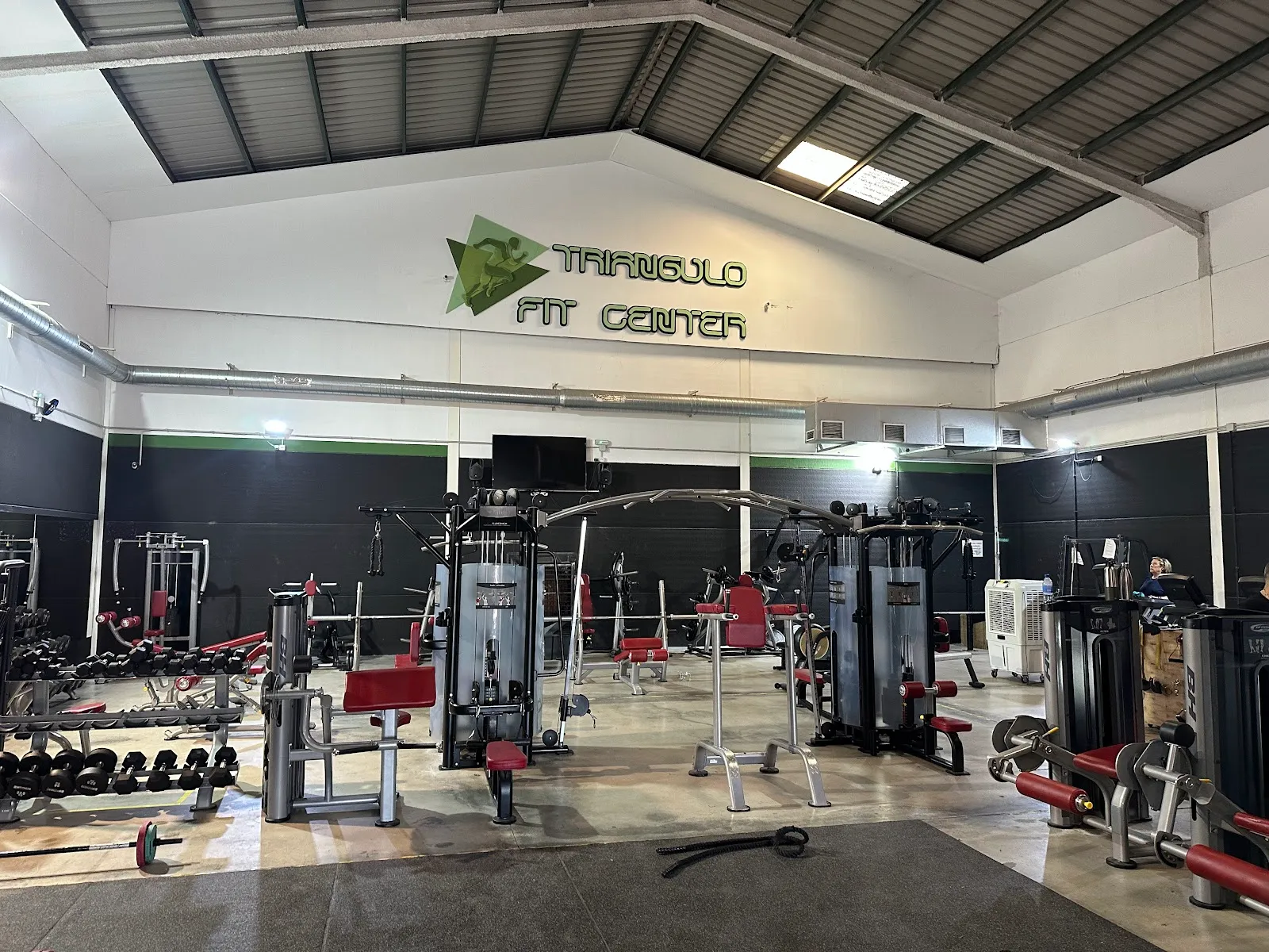 Gimnasio en Cáceres - Triángulo FIT — entrenamiento funcional-studio en Cáceres — 2