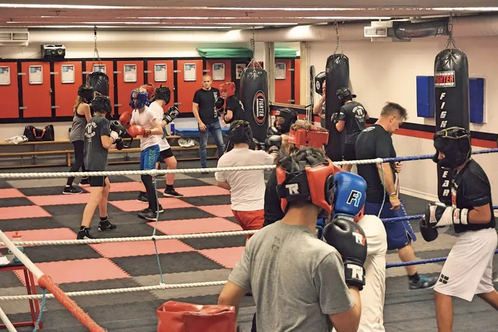 Höllvikens Boxningsklubb — kampsport-studio i Höllviken, Malmö — 2