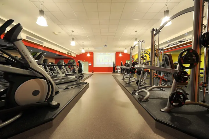 GFC Sausheim — salle de fitness-studio à Sausheim — 2