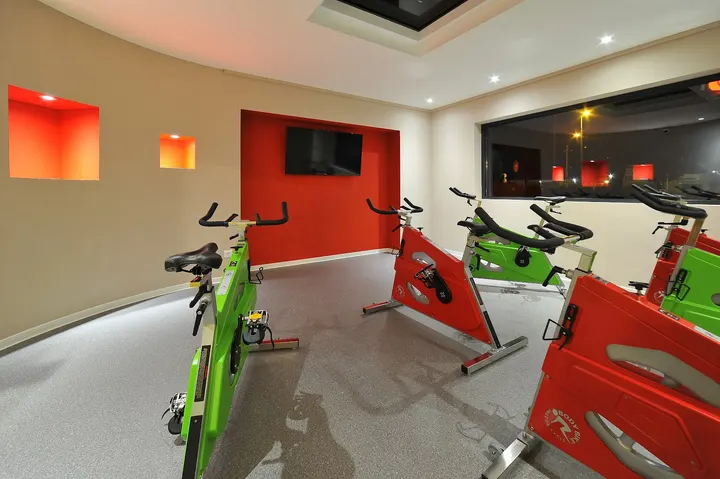 GFC Sausheim — salle de fitness-studio à Sausheim — 4