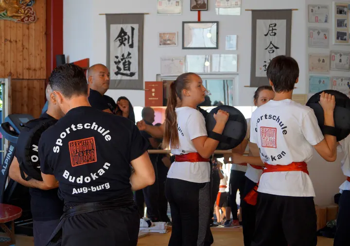 Sportschule Budokan — kampfsport-studio in Oberhausen-Süd, Augsburg — 2
