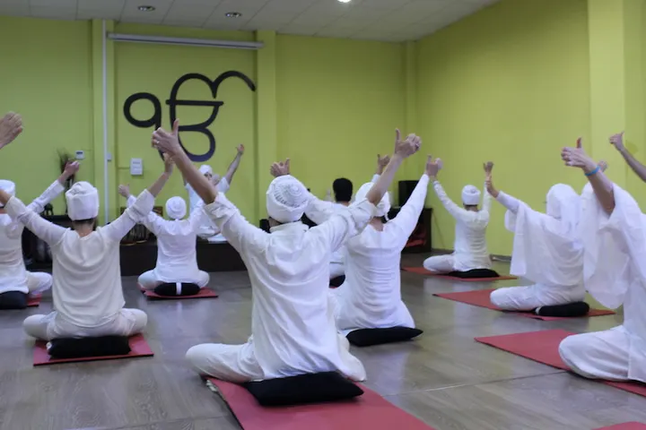 YOGA CENTRE NAAM LLEIDA — yoga-studio i Lleida