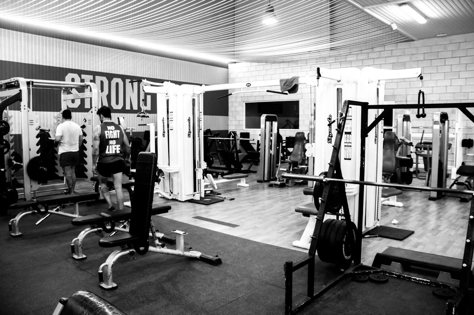 Nirvana Gym Strong — estudio de fitness-studio en Almayate Bajo — 3