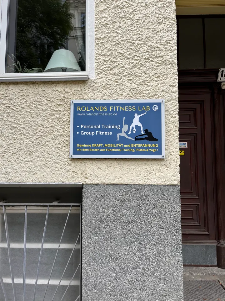 Rolands Fitness Lab @Basketballplatz am Schustehruspark — fitnessstudio in Steglitz, Berlin — 3