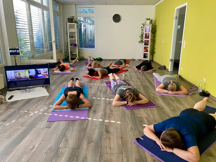ZEITGEIST Gesundheit Lebensqualität — Yoga in Schleußig, Leipzig