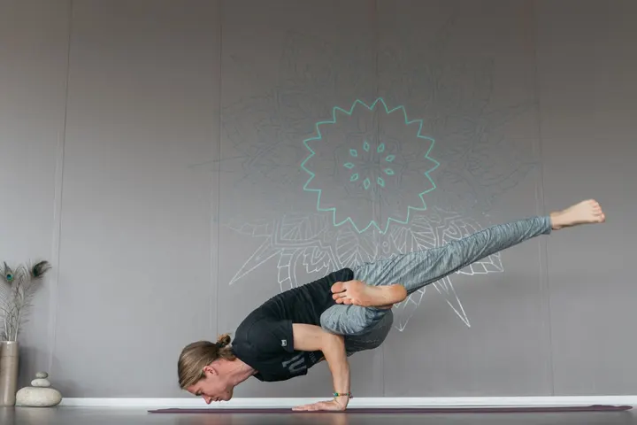 Yoga, Foredrag & Klær Cecilie Bartnes — yoga-studio i Sandsli, Bergen — 3
