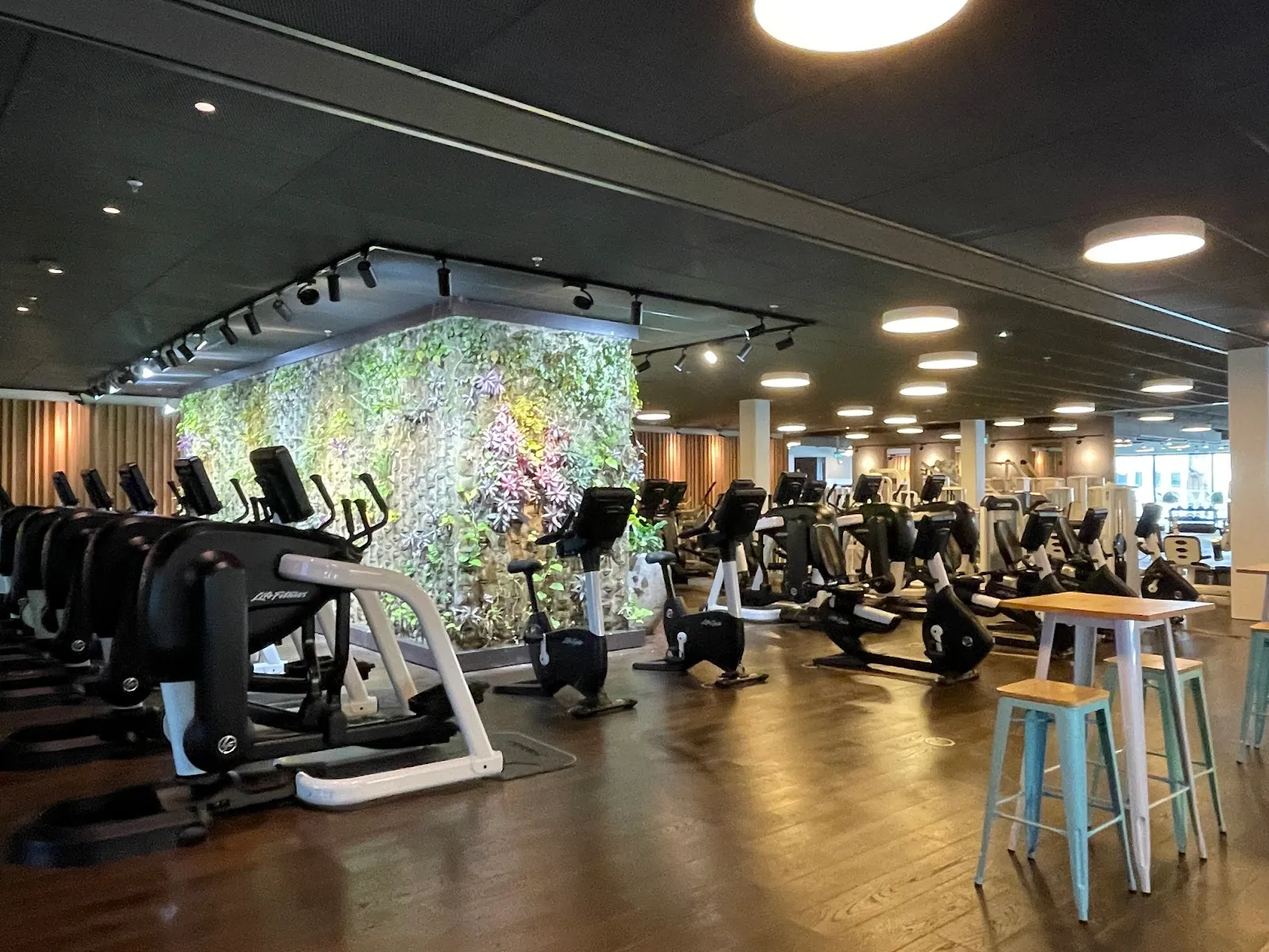 elements — fitnessstudio in München — 3