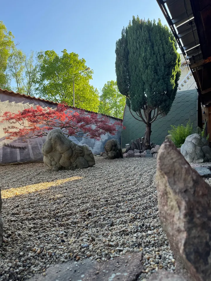 Zen -Tempel Wolkentor Halle — Wellness in Industriegebiet Nord, Halle (Saale)