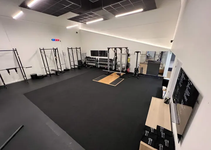 Re-Educate — entrenamiento personal-studio en Chamartín, Madrid — 2