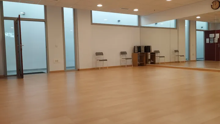 Escuela de danza Marta Galindo. Clases de baile en Cartagena, Murcia. — baile-studio en Cartagena — 4