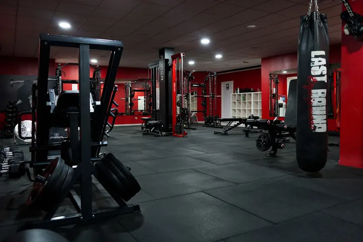 Cross Funcional 30' Terrassa — CrossFit en Poble Nou-Zona Esportiva, Terrassa