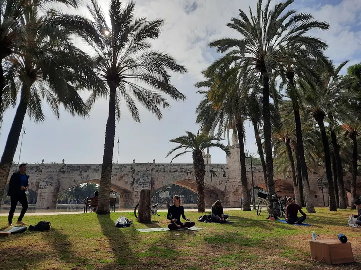 Yoga En Valencia — yoga-studio en Russafa, Valencia — 2