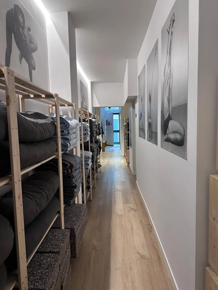 Iyengar Yoga Bari — yoga-studio a Bari — 3