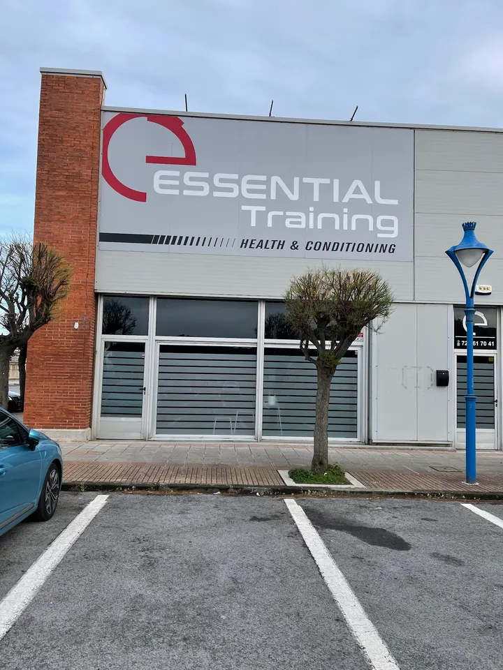 Essential Training | Centro de entrenamiento personal — Entrenamiento personal en Algorta, Algorta