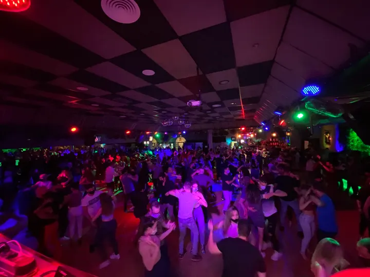 Bailes De Salon Calipso — Baile en El Pinar, Fuenlabrada