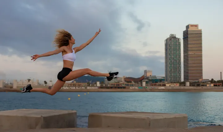 iokasti method — Dance en Sant Martí, Barcelona