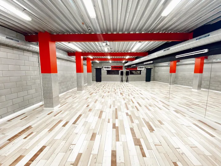 Tribu Urbana Center — baile-studio en Badalona — 3