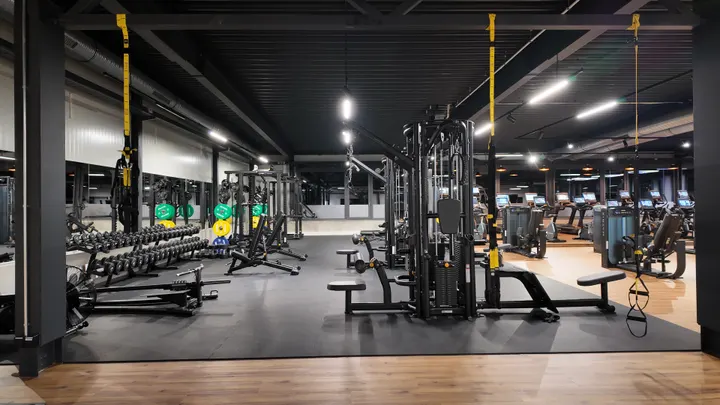 JonFit — fitnessstudio in Karlsbad — 6