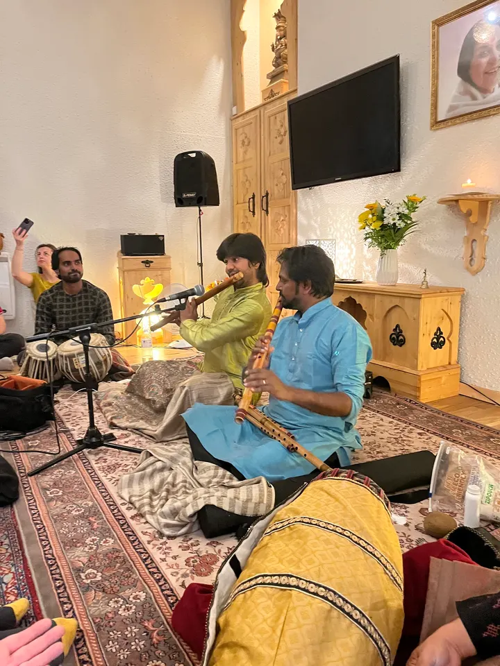 Association Sahaja Yoga - Méditation Sahaj Paris — yoga-studio à Paris — 3