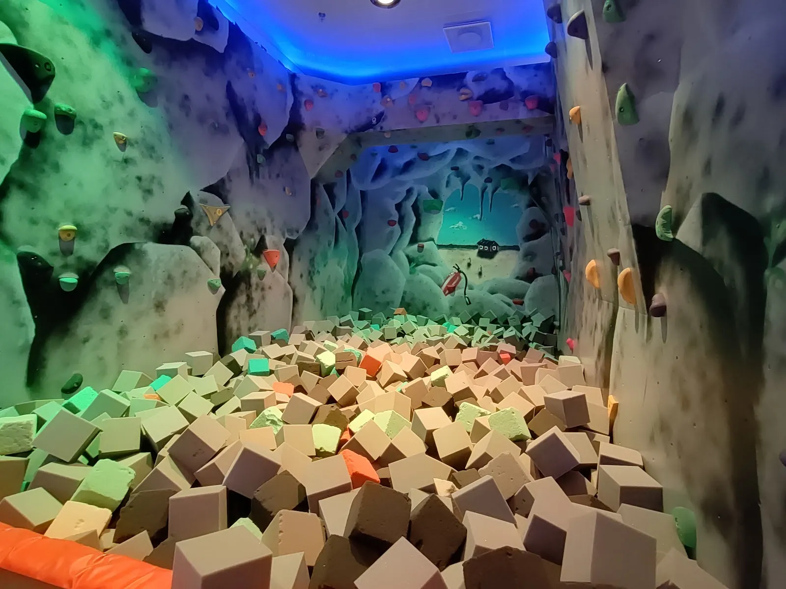 Duudsonit Activity Park — fitnessstudio – Helsinki — 5
